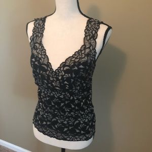 White House Black Market Tops - White House Black Market sz 4 lace top White House Black Market Tops - White House Black Market sz 4 lace top